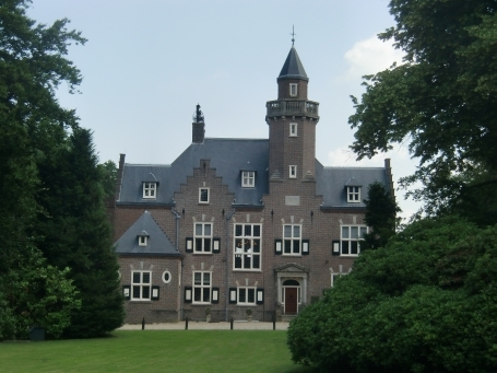 Groesbeek NL : Ortschaft Berg en Dal, Oude Kleefsebaan, Villa De Wychert